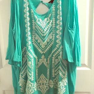 Torrid cold shoulder top